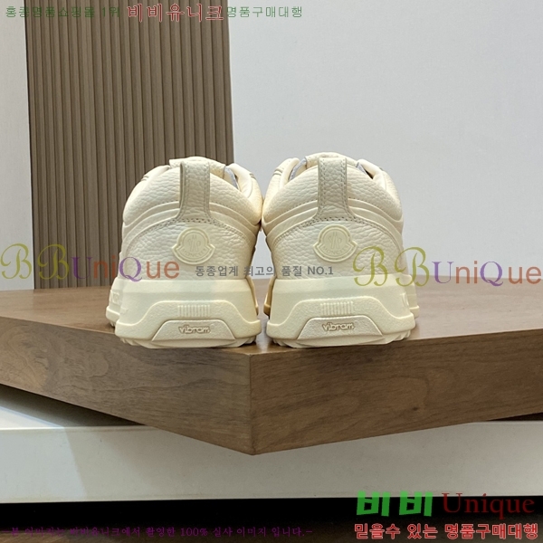 ���� ��**�� ����Ŀ�� MO286902-1