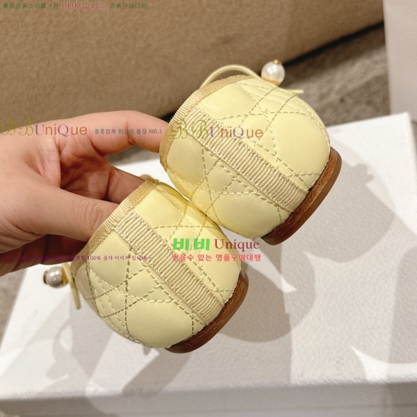 ��� �޸����� �÷����� 28DL2592612-2