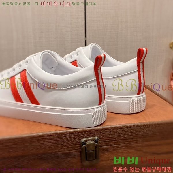 ���� �߸� ����Ŀ�� B883305-2