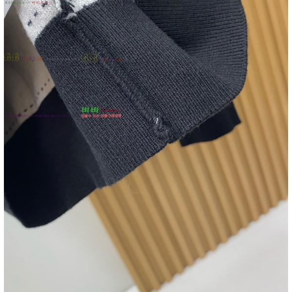 ���� ���̺��� ������ LV20167840