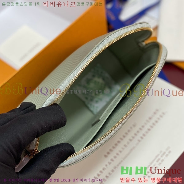 #���̺��� �ڽ���ƽ �Ŀ�ġ PM M15198-104