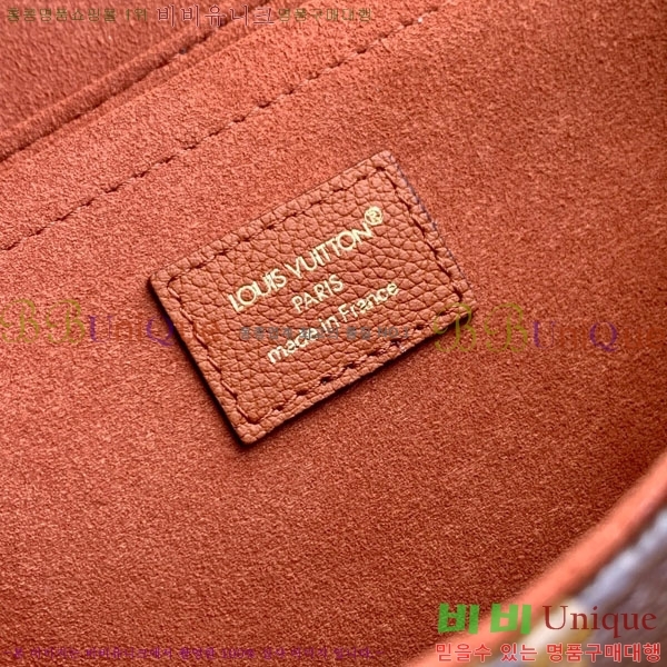 #���̺��� �������� PM ũ�ν��� M27065-101