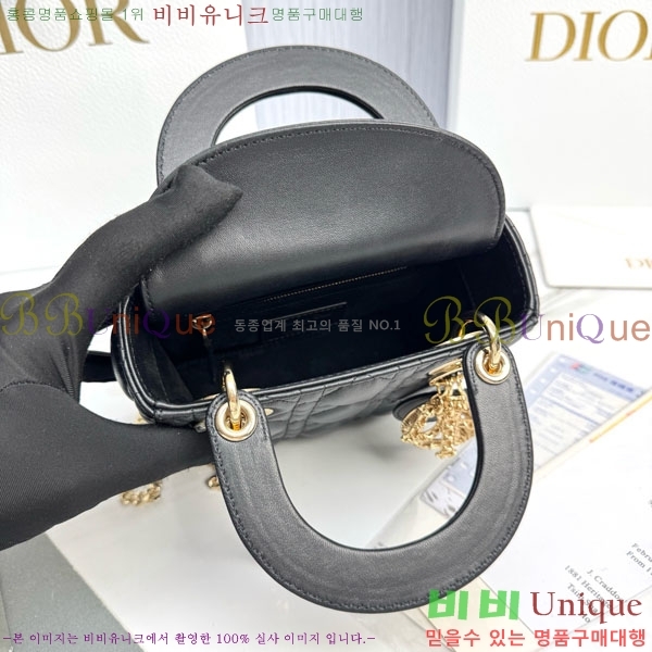#��� Lady Dior �̴� ���̵�� M0505-1002