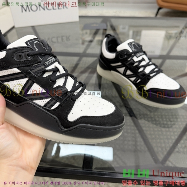 ���� ��**�� ����Ŀ�� MO07842-8