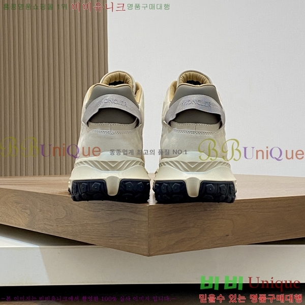 ���� ��**�� ����Ŀ�� MO286909-3