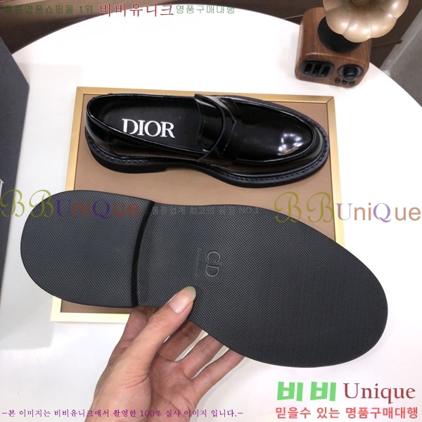 ���� ����� ���� P571875-4