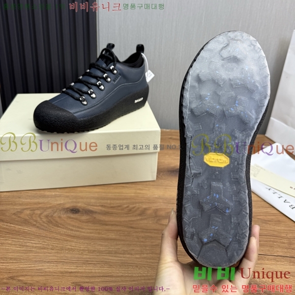 ���� �߸� ����Ŀ�� B883304-4