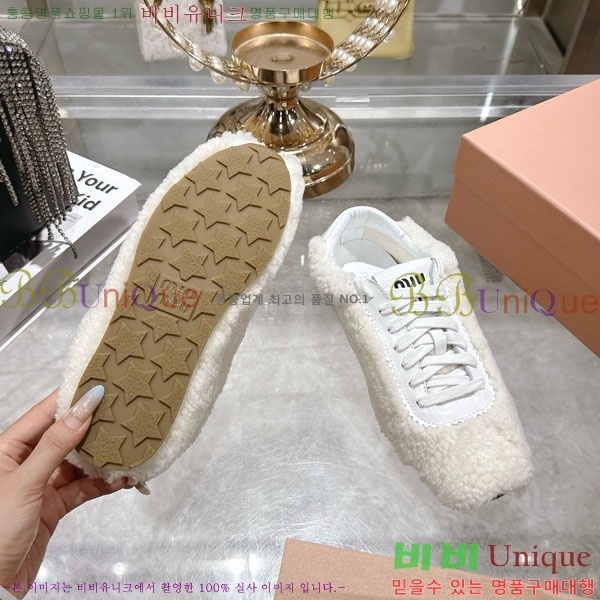 ���� �̿�̿� ����Ŀ�� 27MU902300-3