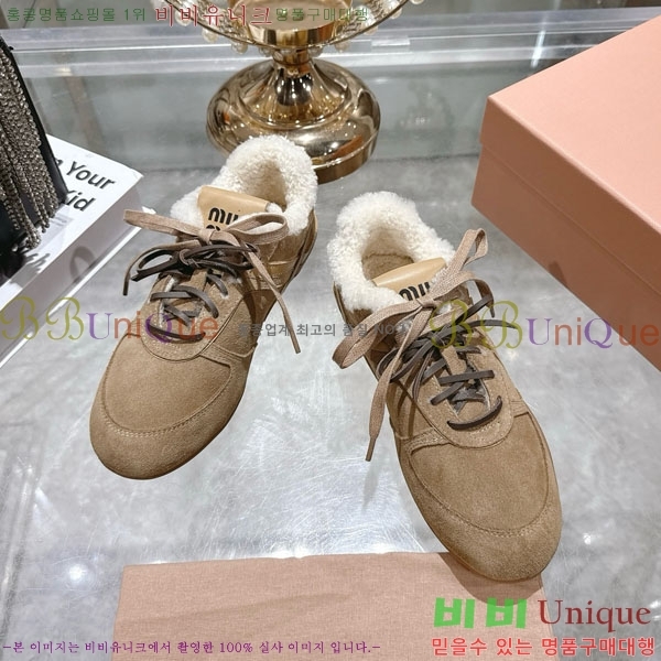 ���� �̿�̿� �þ �� ����Ŀ�� 31MU902301-3