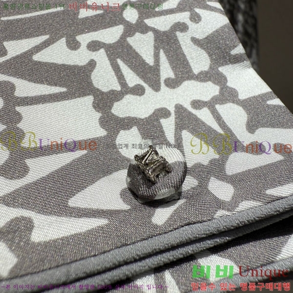 ���� ��**�� ���� ���ǽ� MAXM34505-4