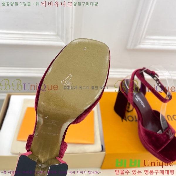 ���̺��� �÷��� ���� 37LV575802-4 ��11cm