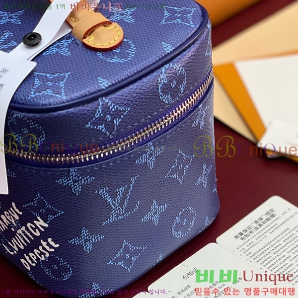 #���̺��� �Ͻ� �̴� ����Ƽ ���̽� M44495-103