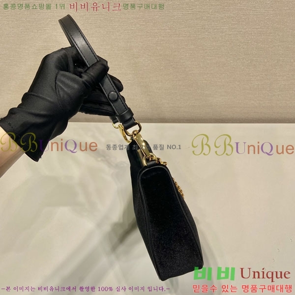 #����� �ﰢ�ΰ� ȣ���� �̴� ���� 1BC204-350