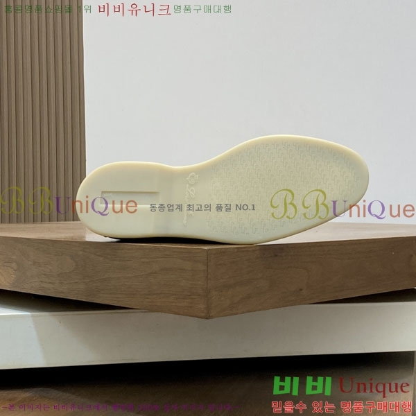 �������� ��**�Ƴ� ���� LP301160-7