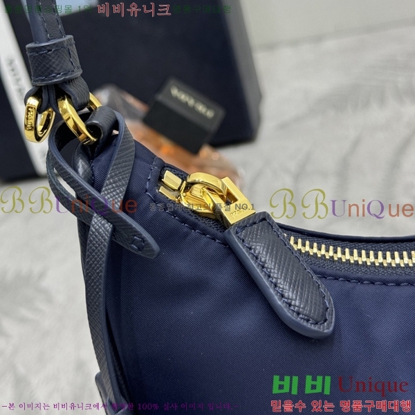 #����� ������� 2005 ���ǾƳ� Ʈ���� �����Ϸ� ȣ���� 1N204N-1008