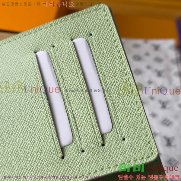 #���̺��� �н���Ʈ Ŀ�� M27616-101