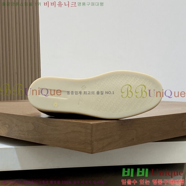 ���� ��**�Ƴ� ����Ŀ�� LP56T101-4