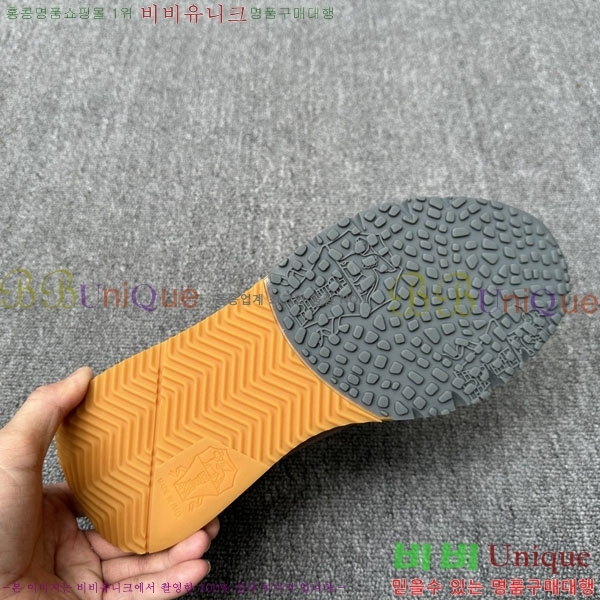 ���� ���ڷ� ��ġ�ڸ� ����Ŀ�� BC500327-1