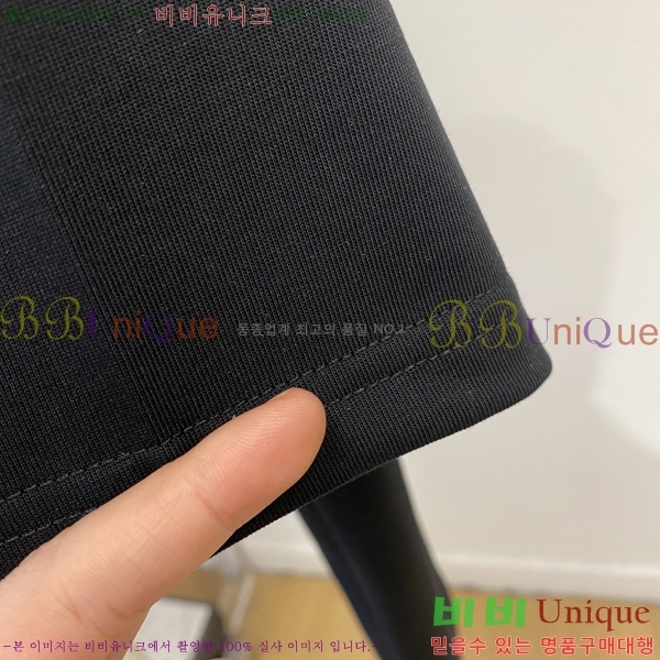 ���� �ο��� ���� Ƽ���� L28628-2