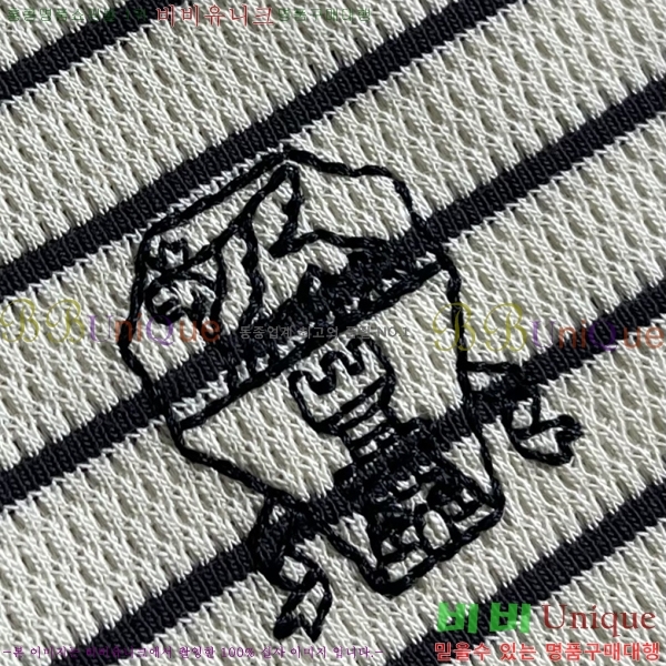 ���� ���ڷ� ��ġ�ڸ� ���� Ƽ���� BC7254722-1