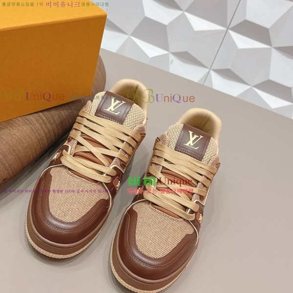 �������� LV Ʈ���̳� ����Ŀ�� 47LV262251-6