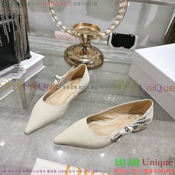 ���� ��� �÷����� 28DR571310-1