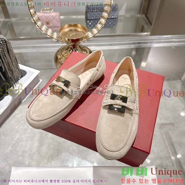 ������� ���� 32RV725802-2