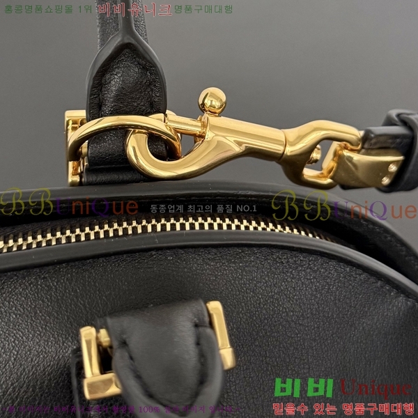 #�߷��þư� ������ ������ �̴� 8685852-101