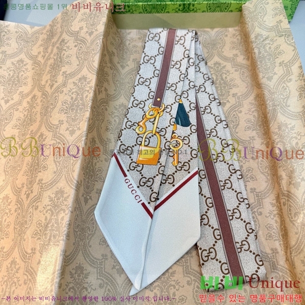 ��* Ʈ���� G97403