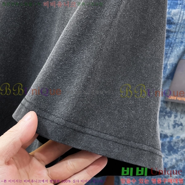 �������� �߷��þư� ���� Ƽ���� BA245538-1