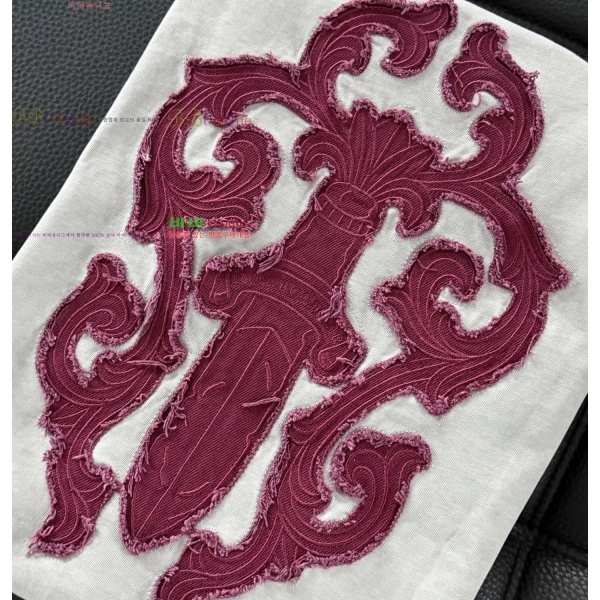 ���� ũ������ ���� Ƽ���� CH127696-3