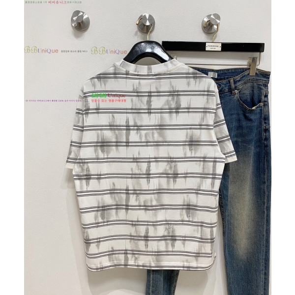 ���� �߷��þư� ���� Ƽ���� B864952-2