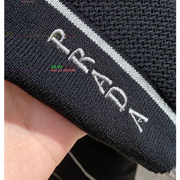 ���� ����� ī�� ���� Ƽ���� P3418675-7