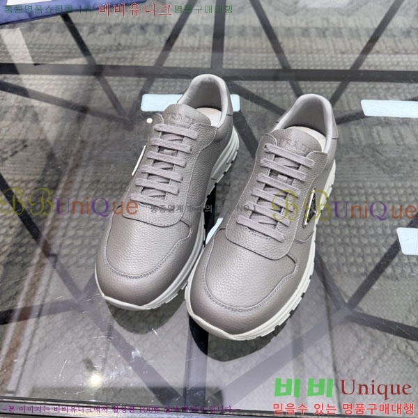 ���� ����� ����Ŀ�� OPA525513-7