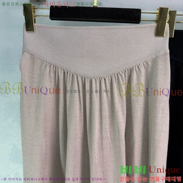 ���� ���ڷ� ��ġ�ڸ� ��ĿƮ BC342345235