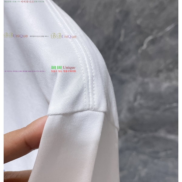 ���� ũ������ ���� Ƽ���� CH875232-1