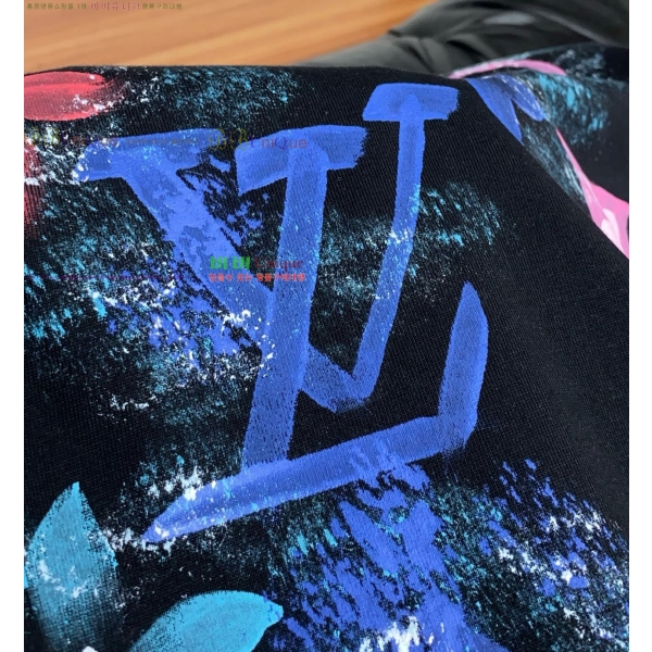 ���� ���̺��� ���� Ƽ���� LV621590-1