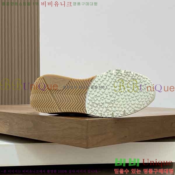 ���� ���ڷ� ��ġ�ڸ� ����Ŀ�� BC377336