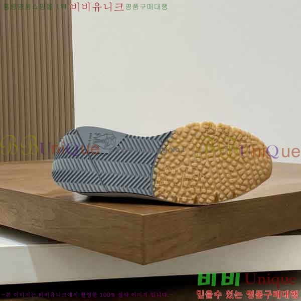 ���� ���ڷ� ��ġ�ڸ� ����Ŀ�� BC377336-11