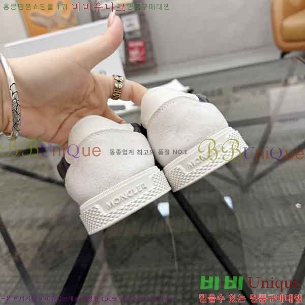 ���� ��**�� ����Ŀ�� M2N66902-2