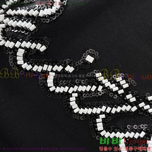 ���� ���̺��� ���� Ƽ���� LV621604